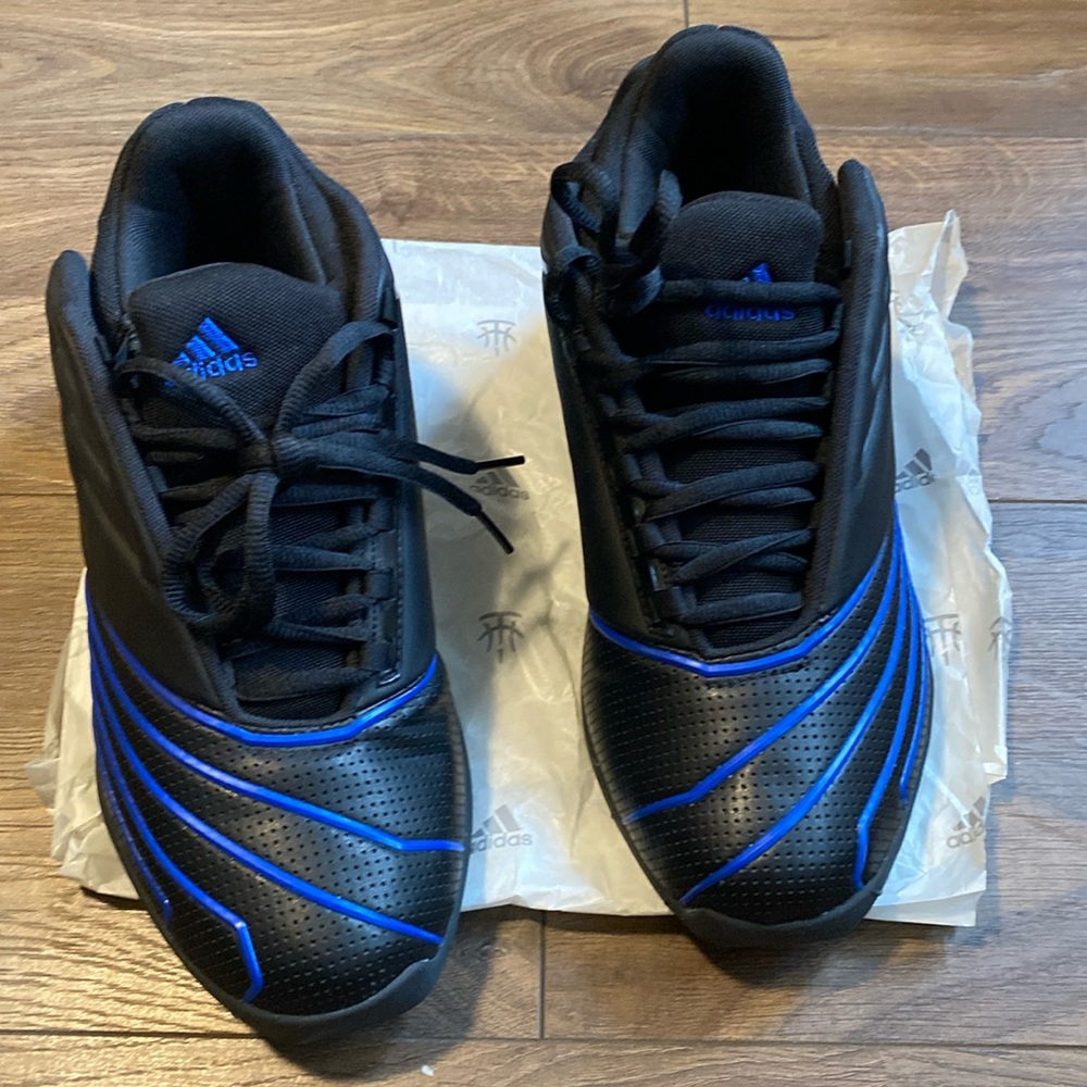 Adidas T-Mac ll.